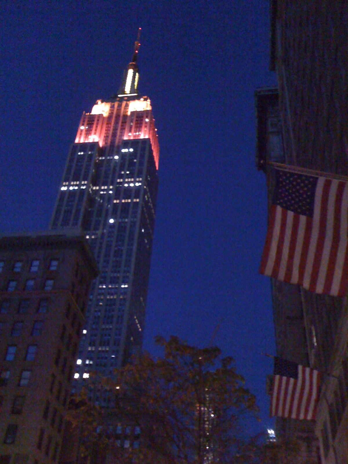 맨하탄 29가 5th AVE에서 찍은 엠파이어 스테이트 빌딩